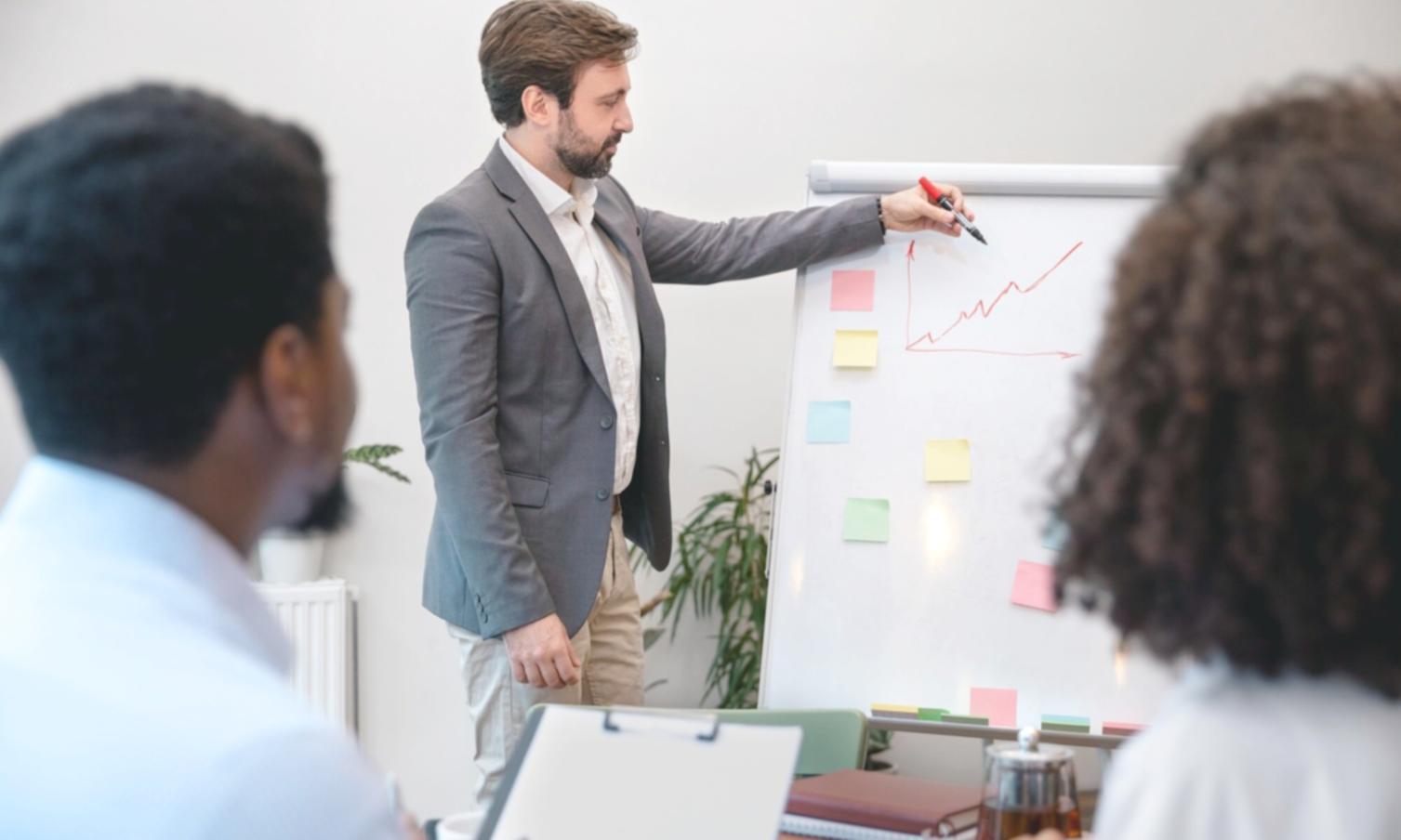 Documentação e análise financeira detalhada